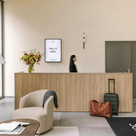 Апарт-отель Sonder By Marriott Bonvoy Atelier Porta Romana 4*