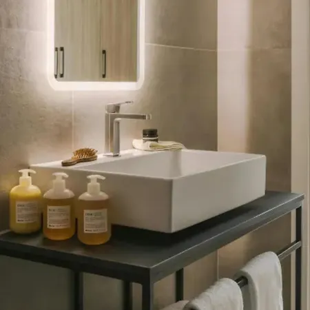 Numa Montenero Milán