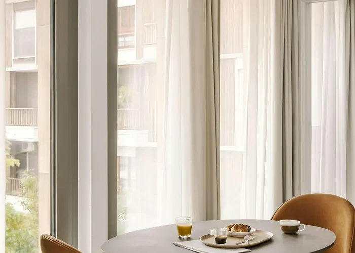 Numa Montenero 4* Milaan