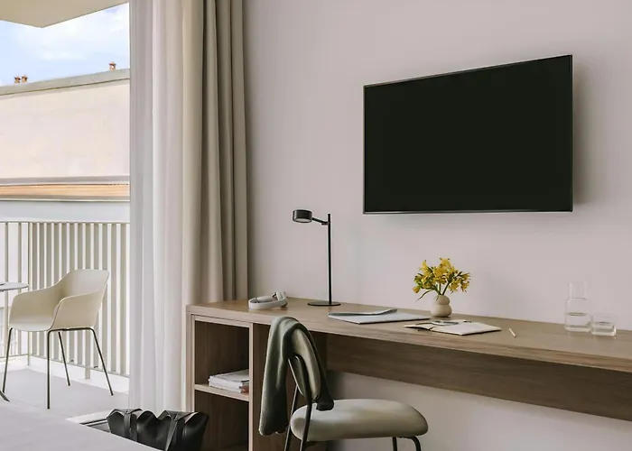 Numa Montenero Aparthotel 4*