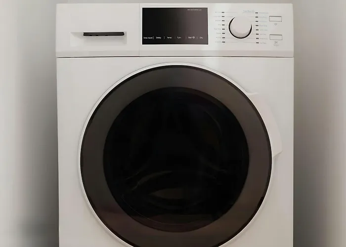 Aparthotel Numa Montenero 4*