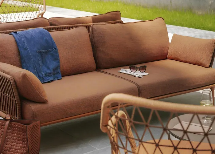 Numa Montenero Aparthotel